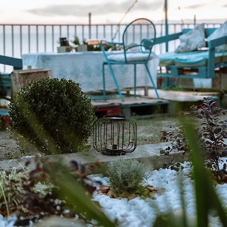 Sunset View Villa With Private Garden- Beach Umbrella Included 아파트 Durrës