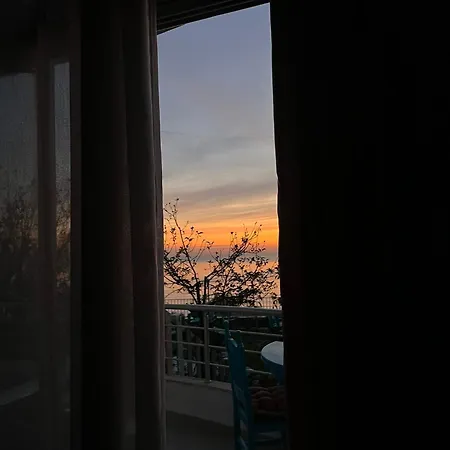 아파트 Sunset View Villa With Private Garden- Beach Umbrella Included