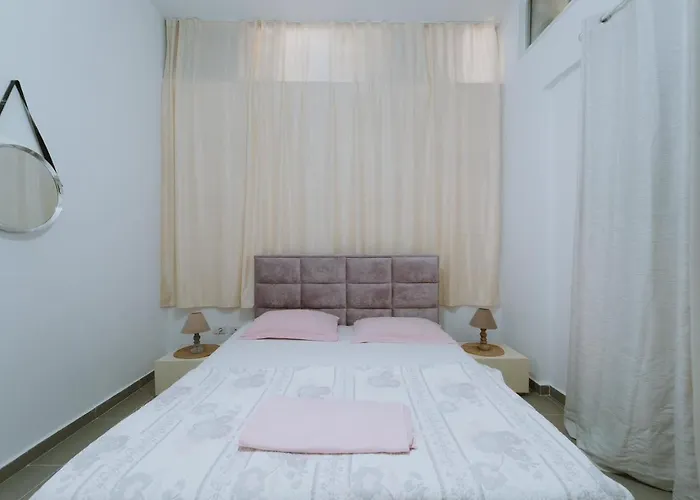 Appartement Sea View With Private Garden 2 Durrës